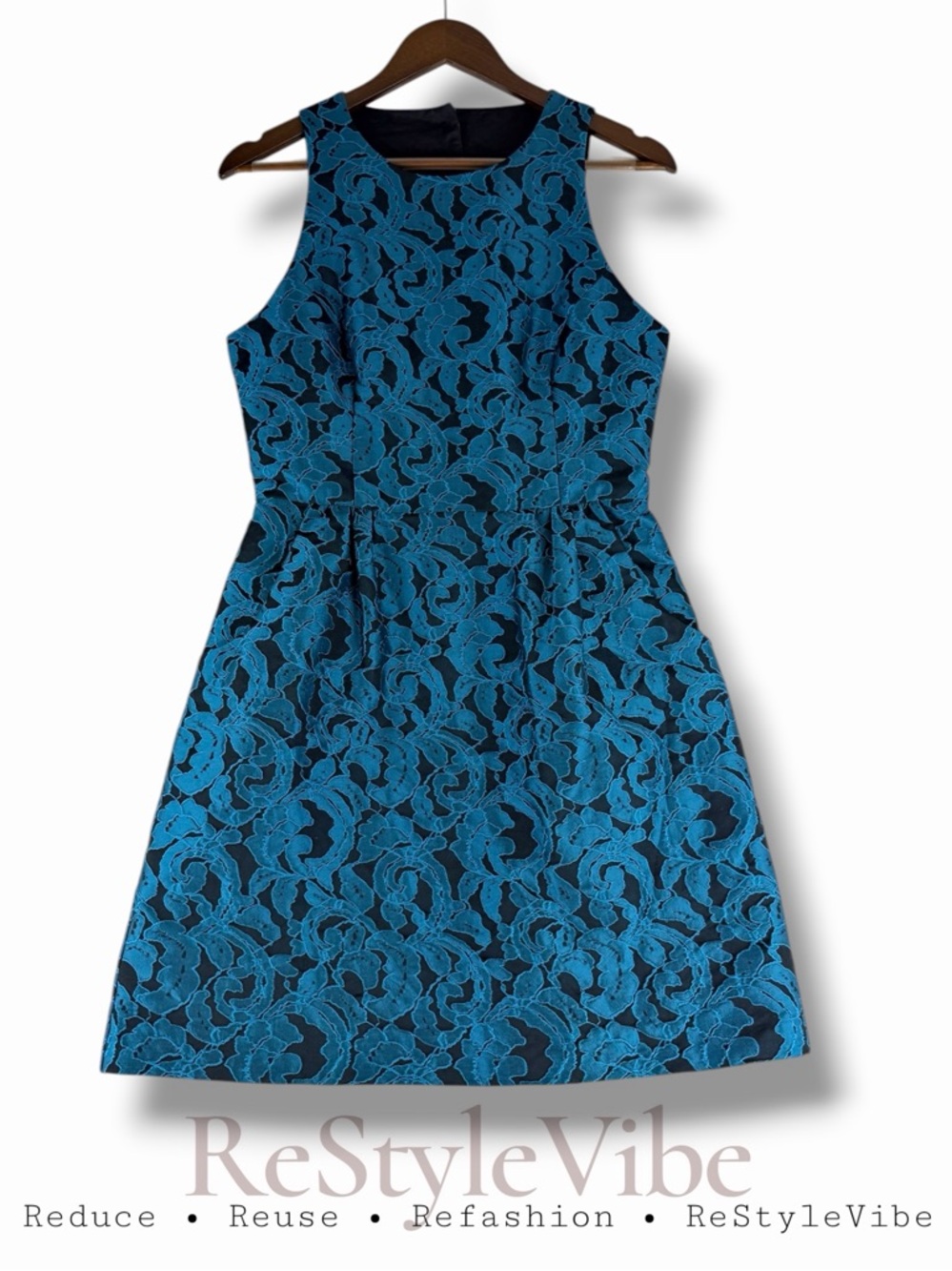 TABITHA ANTHROPOLOGIE Women’s Size 8 Dress Mini Length High Neck Tapestry Lined